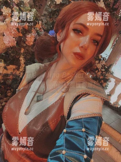 Alina Becker 原图比基尼,Alina Becker的线条也太耐看了吧,不抓住视线都难!